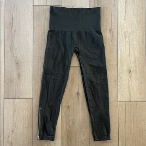 Spanx Forest Green Leggings